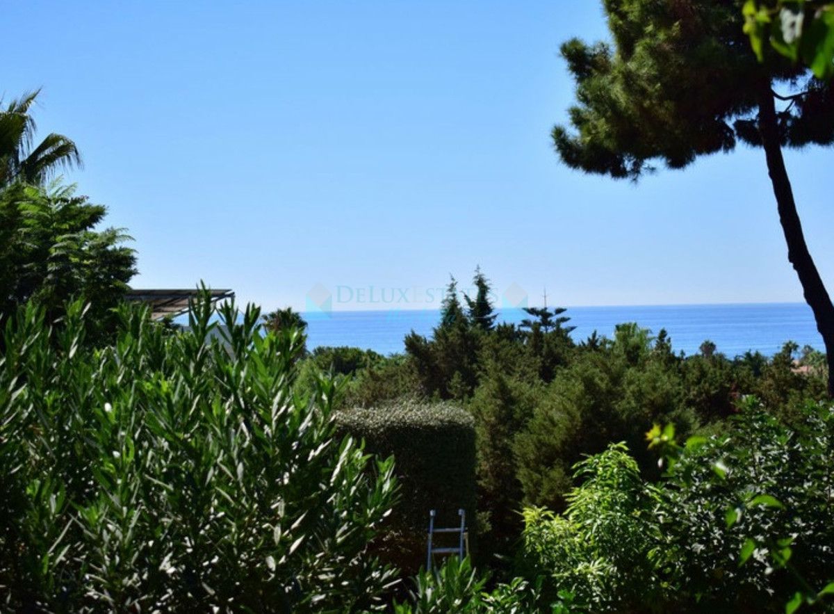 Villa for sale in Marbesa, Marbella East