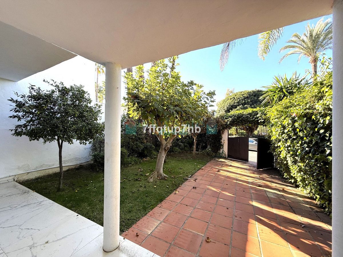 Town House for rent in Marbella - Puerto Banus