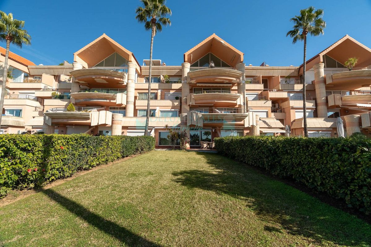 Apartamento Planta Baja en alquiler en Marbella - Puerto Banus