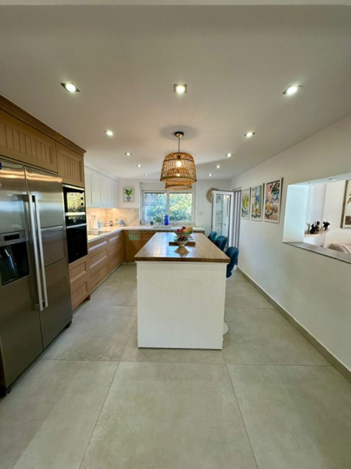 Villa en venta en Estepona