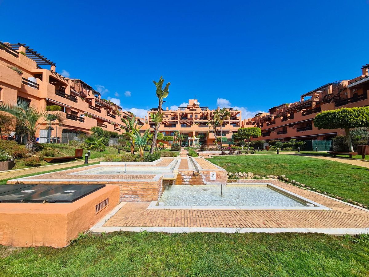 Apartment for sale in Estepona