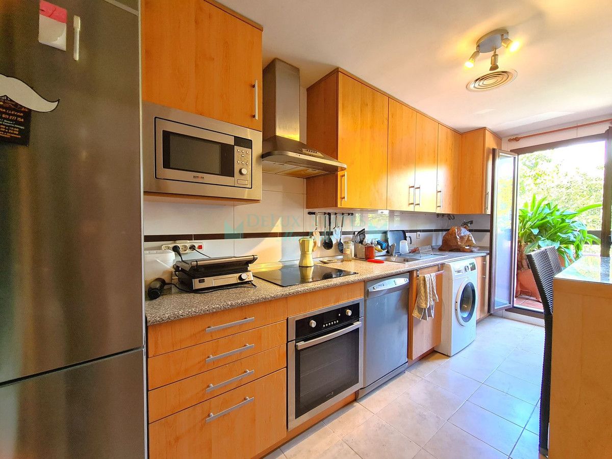 Apartment for sale in Estepona