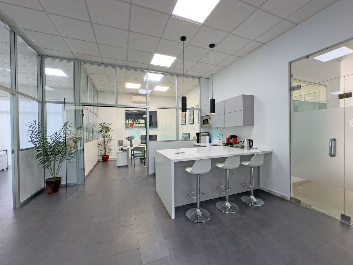 Office for rent in Marbella