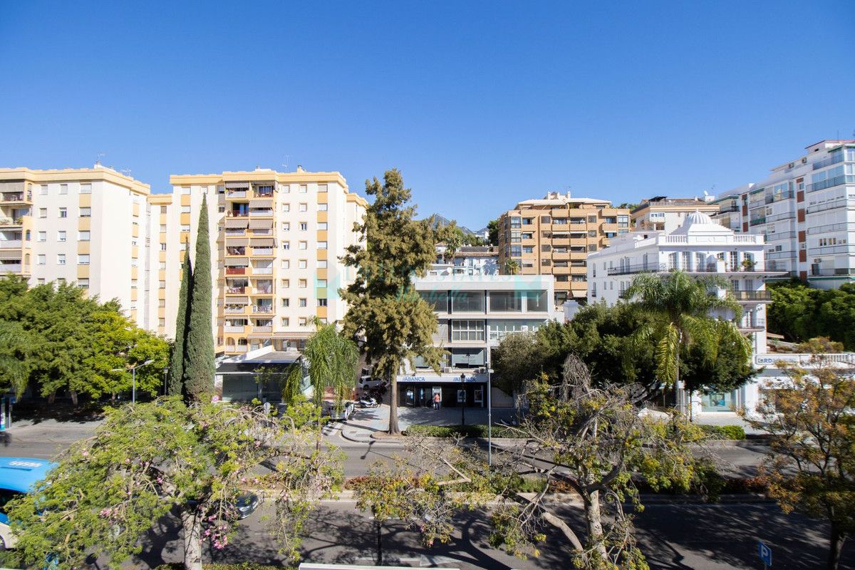 Apartamento en venta en Marbella