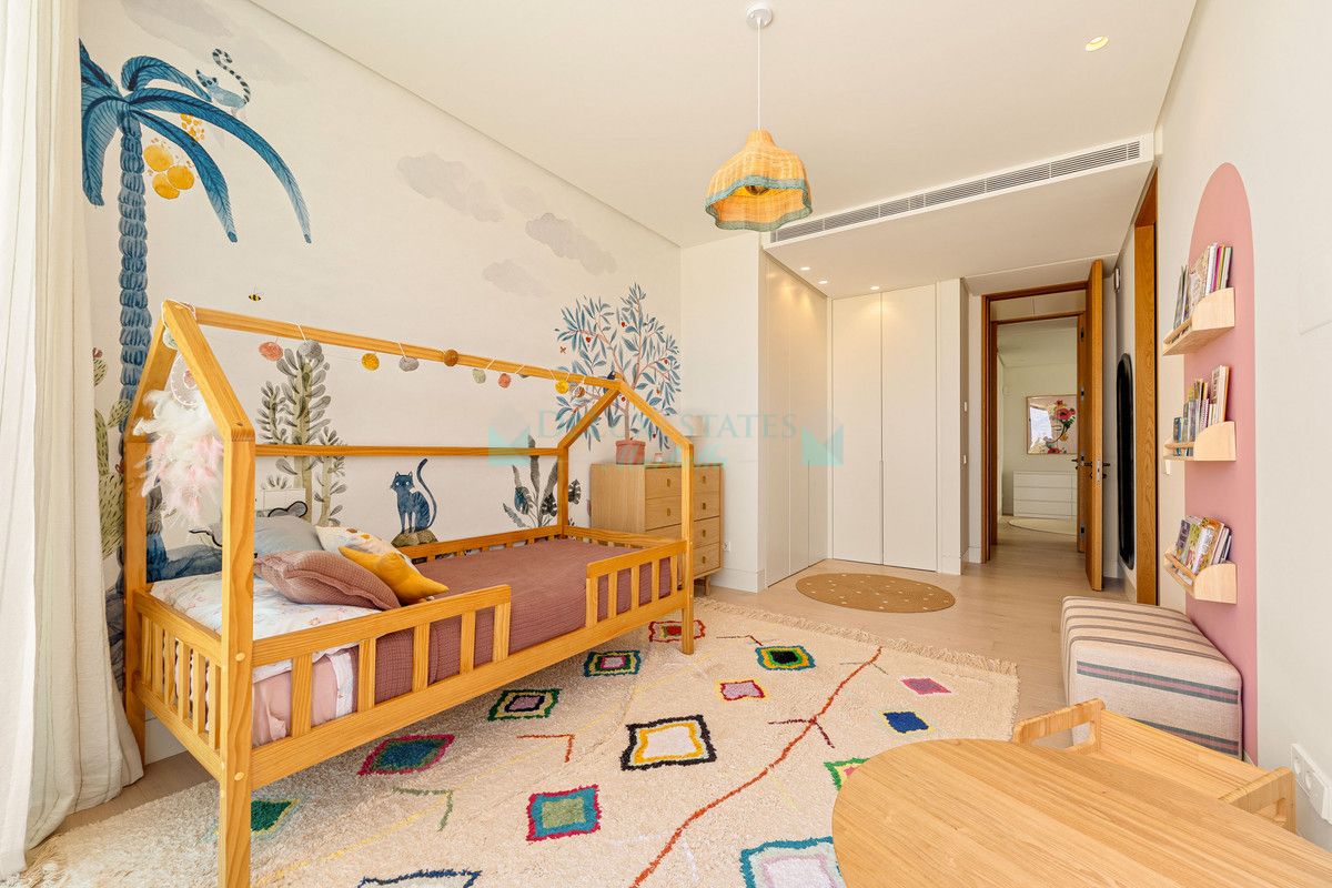 Villa for sale in Guadalmina Alta, San Pedro de Alcantara