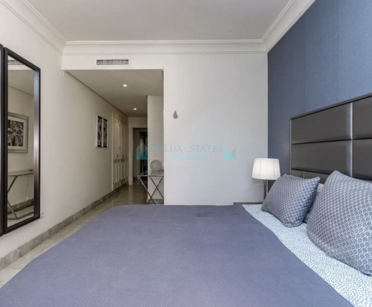 Apartment for rent in Nueva Andalucia