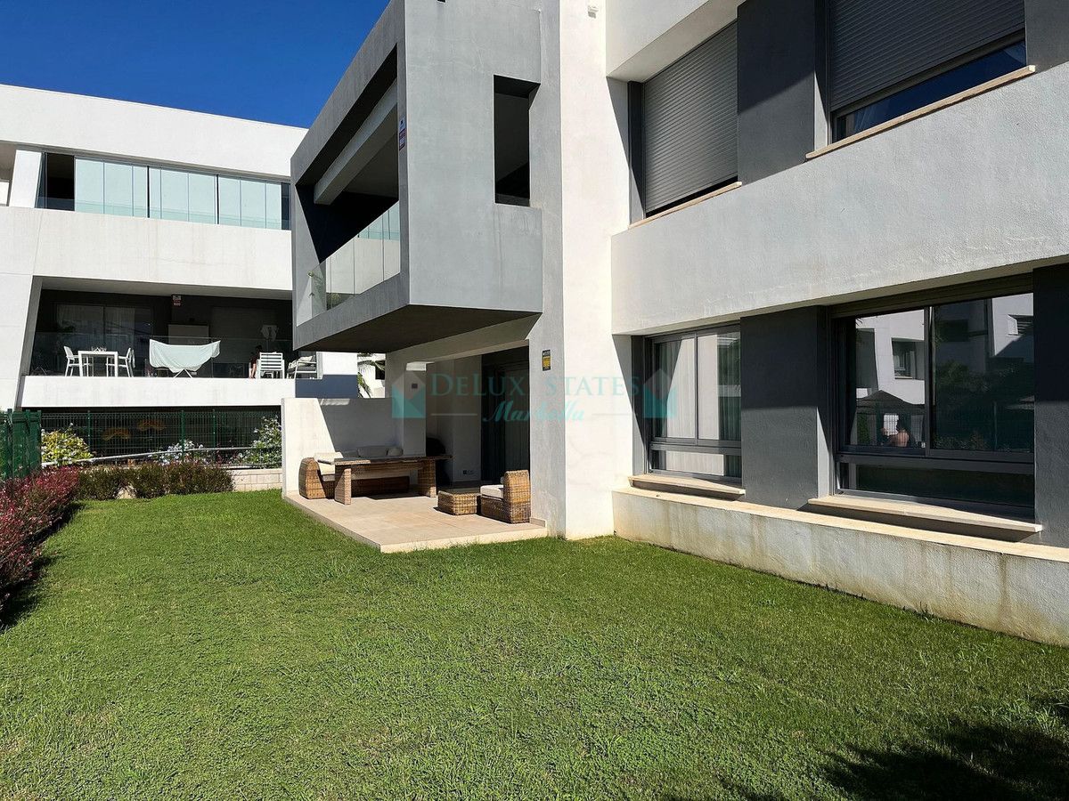 Ground Floor Apartment for sale in Estepona