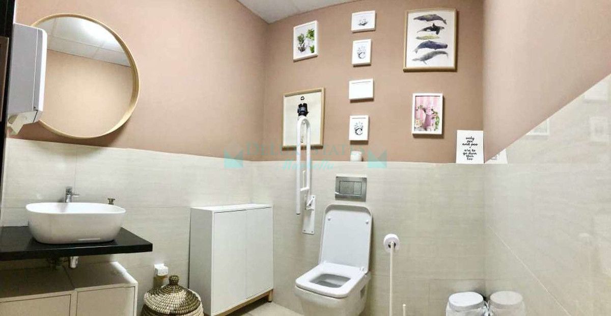 Restaurant for rent in Marbella - Puerto Banus