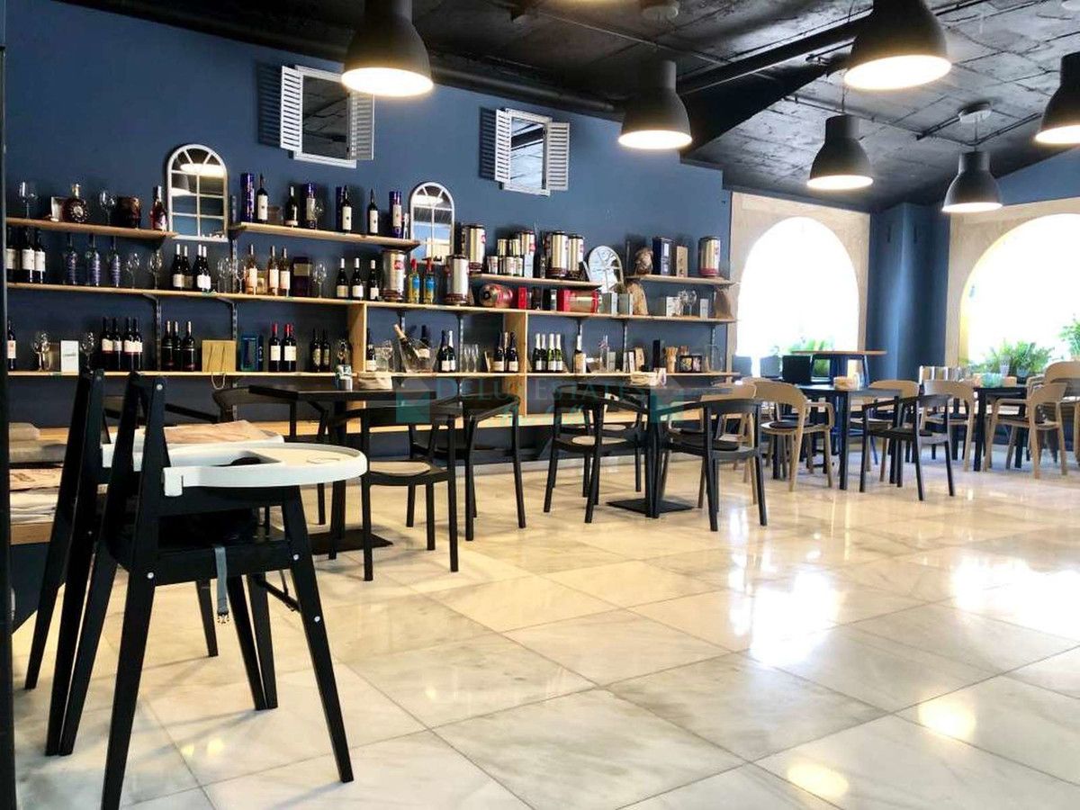 Restaurant for rent in Marbella - Puerto Banus