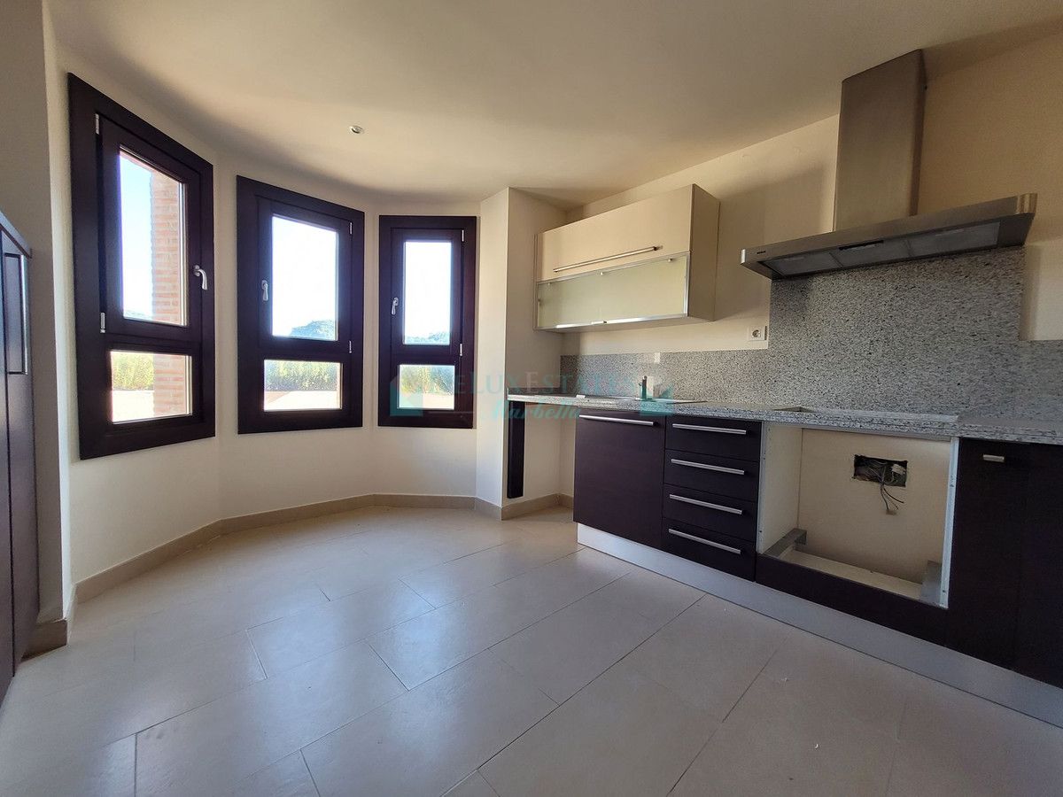 Town House for sale in Benahavis