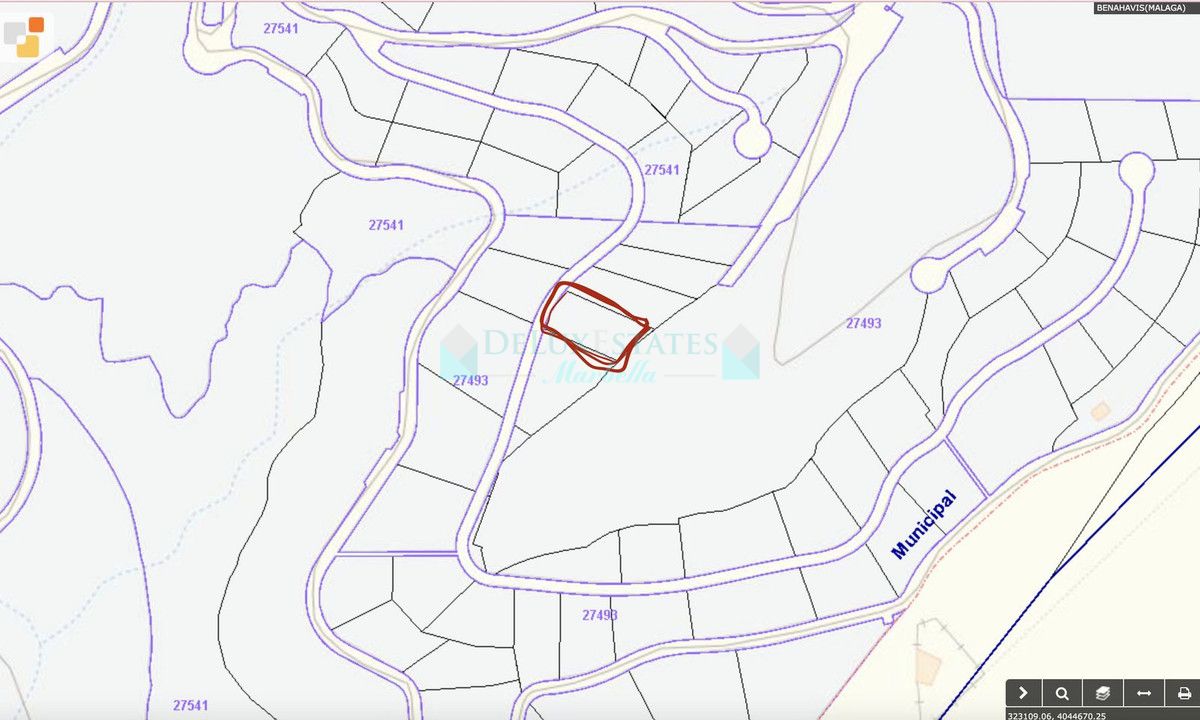 Parcela Residencial en venta en Benahavis