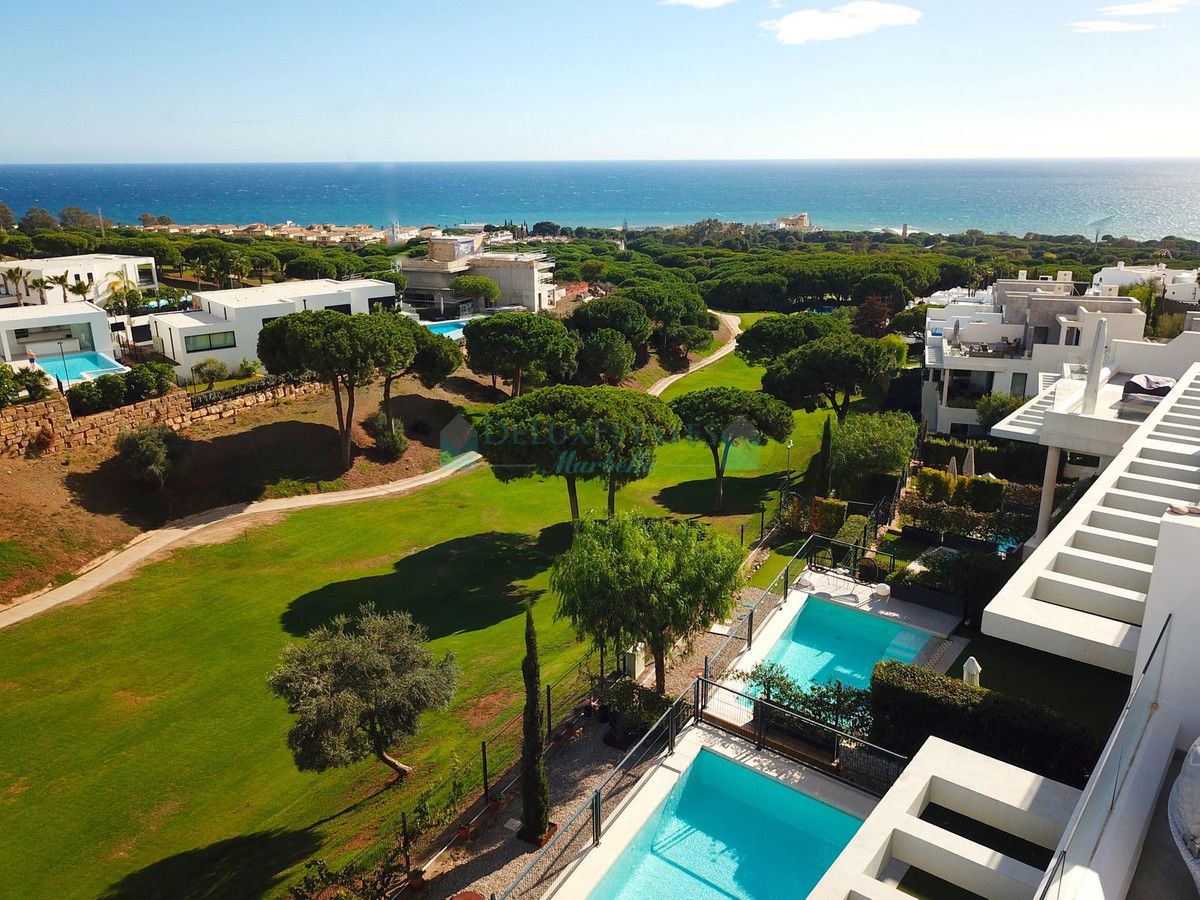 Town House for sale in Artola, Marbella East