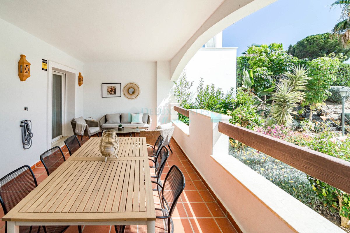 Ground Floor Apartment for sale in Nueva Andalucia