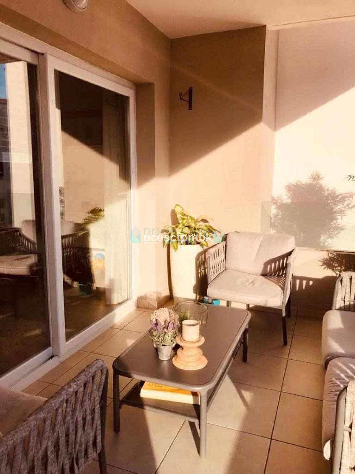 Apartment for rent in La Campana, Nueva Andalucia