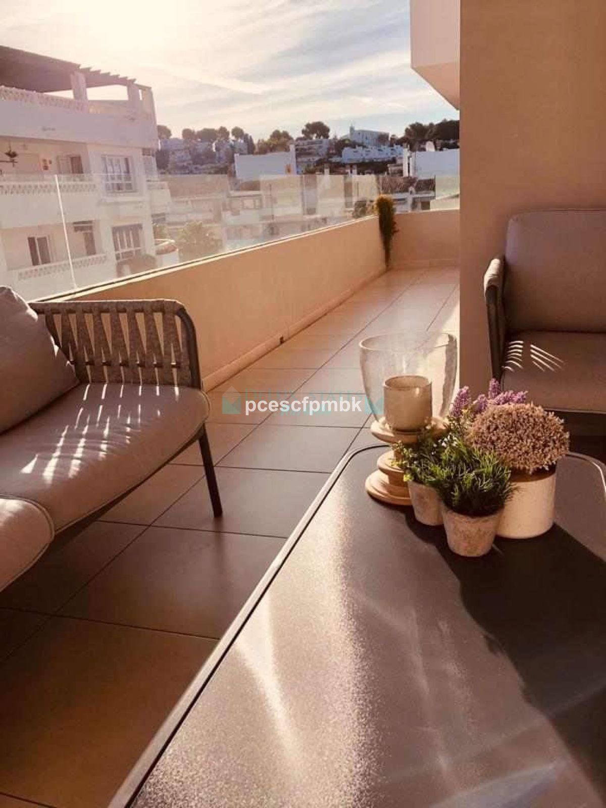 Apartment for rent in La Campana, Nueva Andalucia