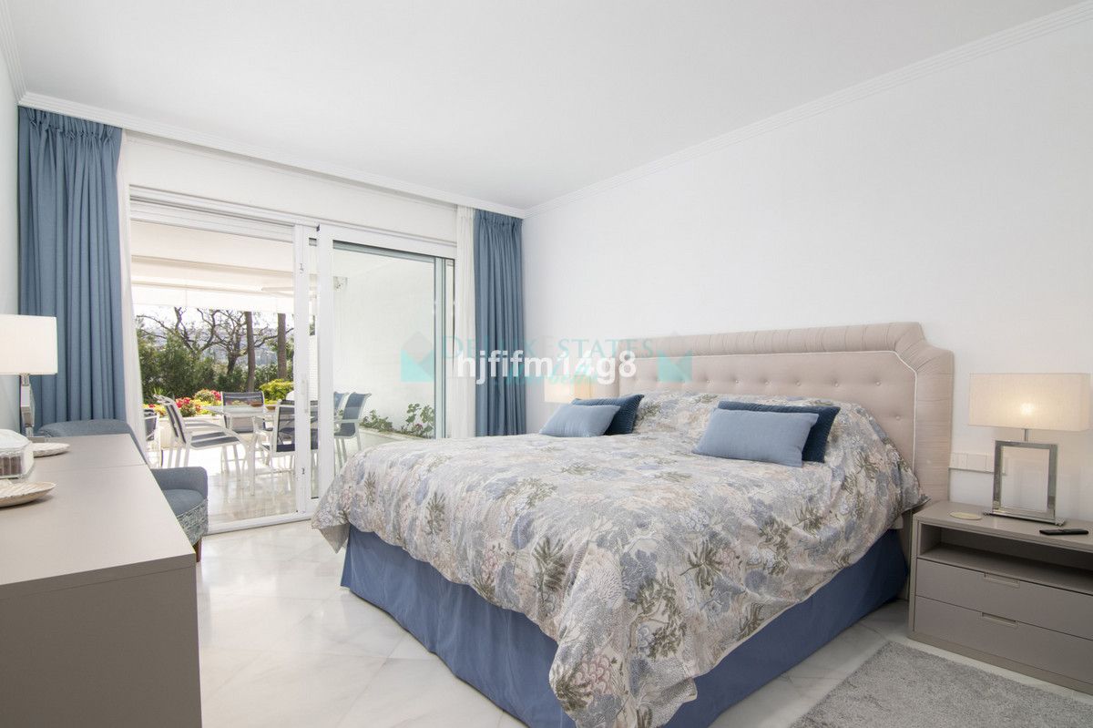 Apartamento Planta Baja en venta en Nueva Andalucia