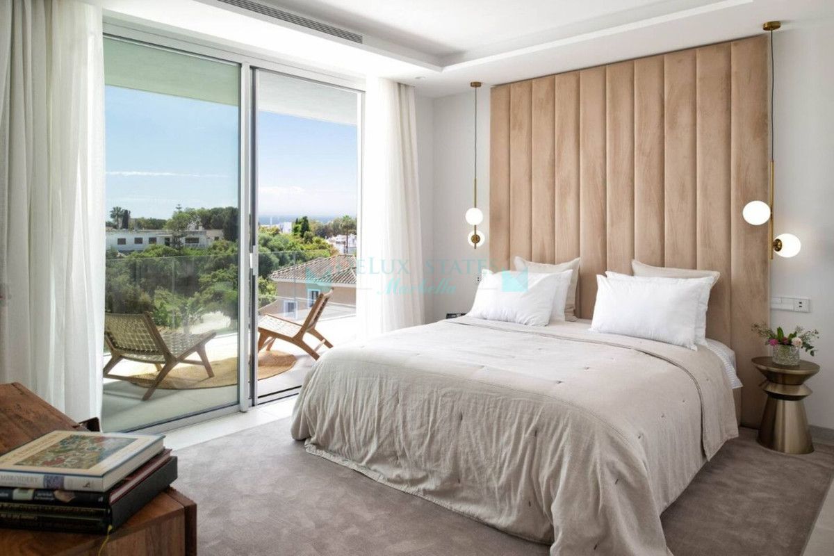 Villa for rent in Elviria, Marbella East