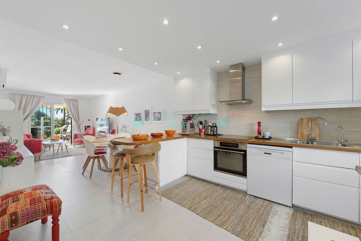 Apartamento Planta Baja en venta en Nueva Andalucia