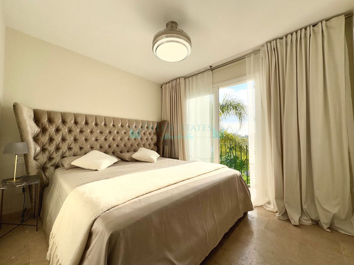 Semi Detached Villa for sale in Nueva Andalucia