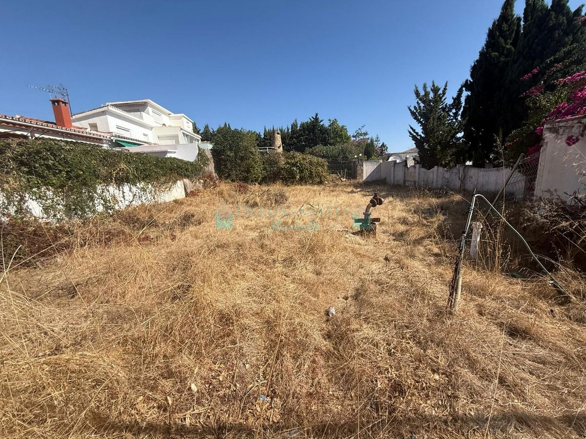 Parcela Residencial en venta en Costabella, Marbella Este
