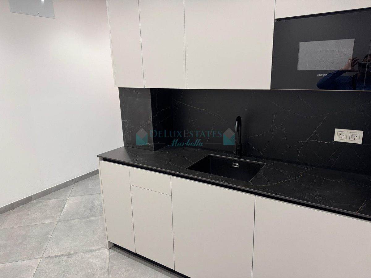 Office for rent in Marbella