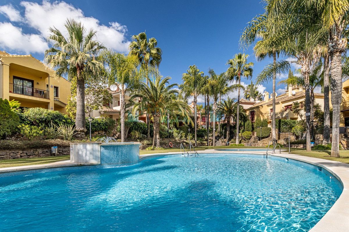 Town House for rent in Marbella Golden Mile