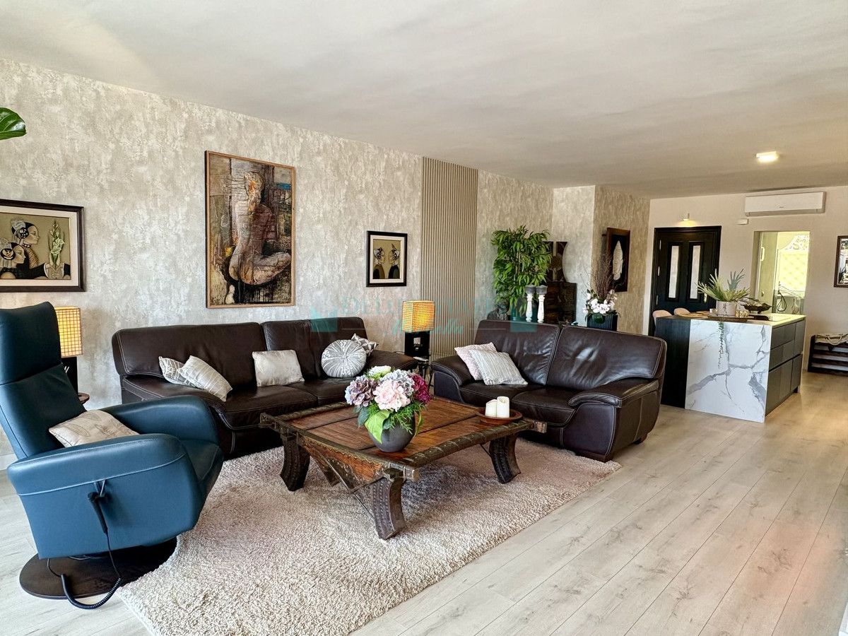 Apartment for sale in La Quinta, Benahavis