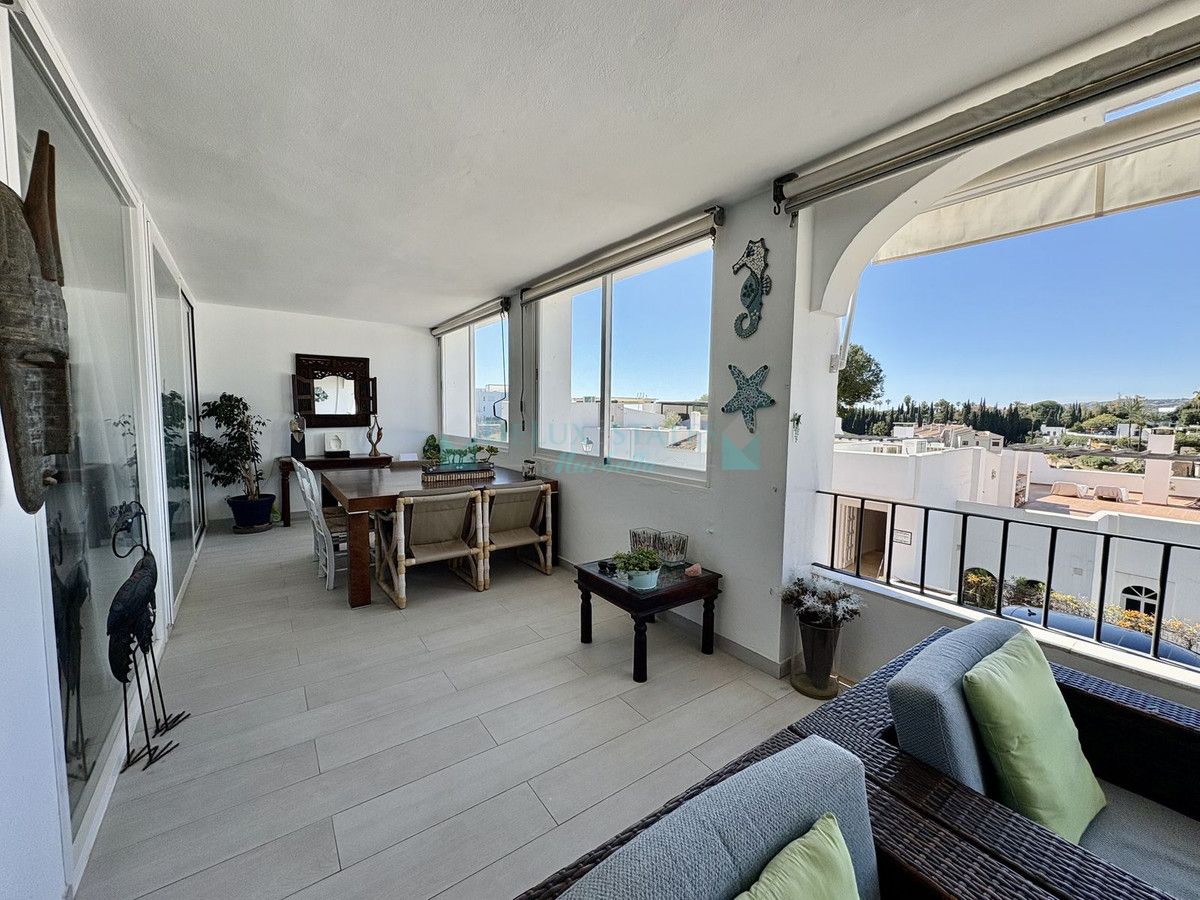 Apartment for sale in La Quinta, Benahavis