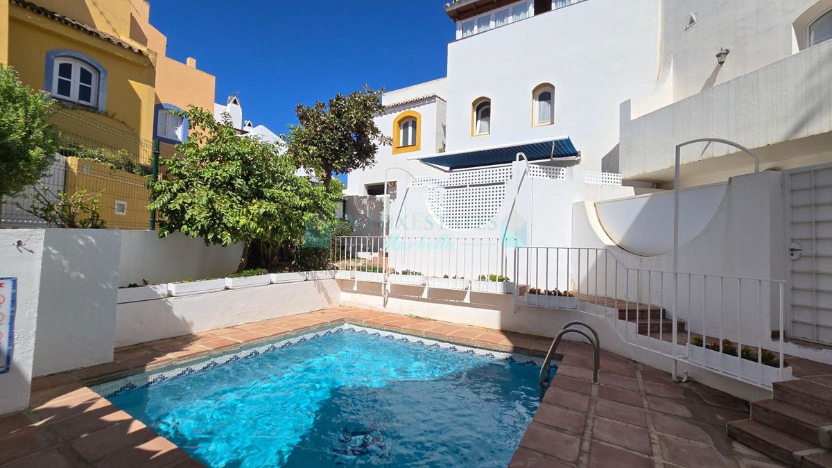 Town House for sale in Marbella