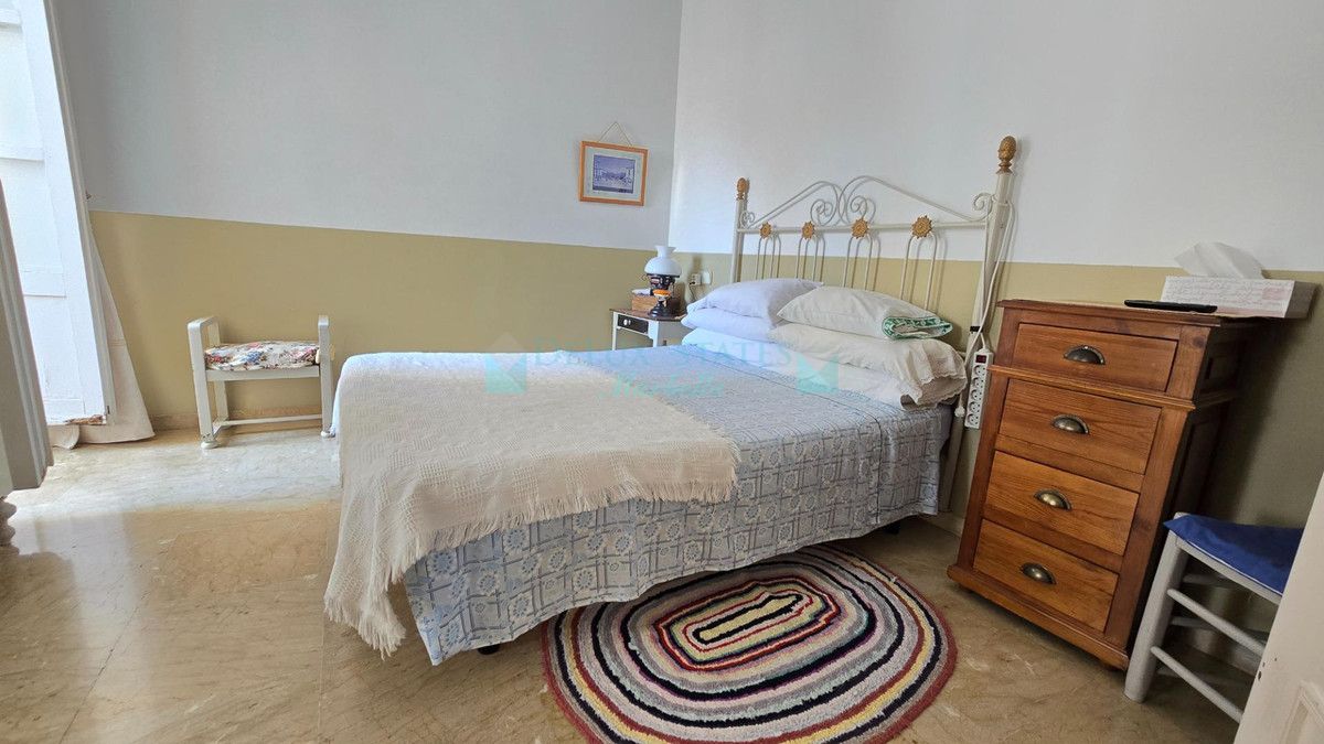 Town House for sale in Marbella