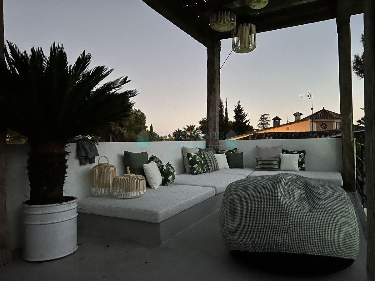 Villa en alquiler en Nueva Andalucia
