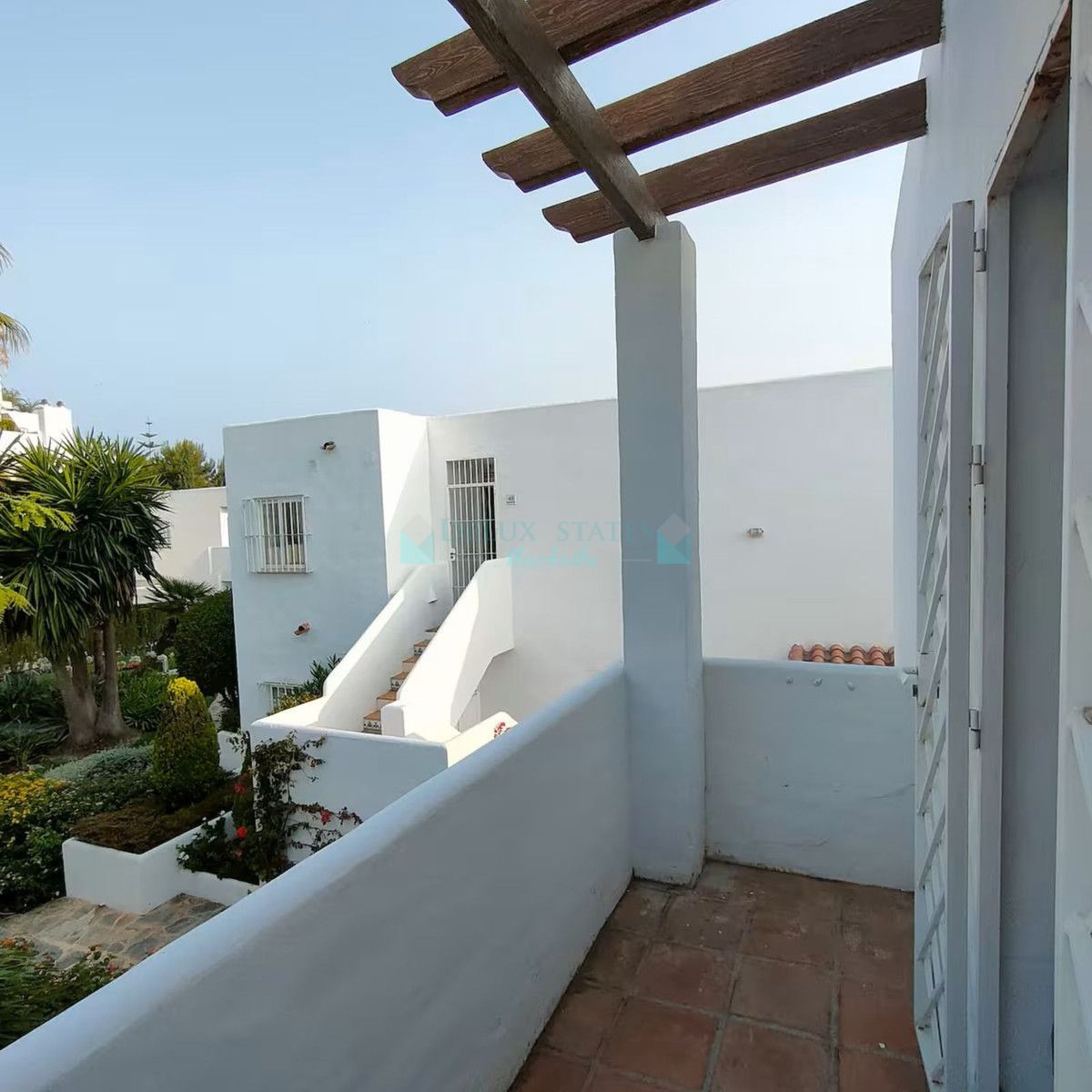 Ático en alquiler en Nueva Andalucia