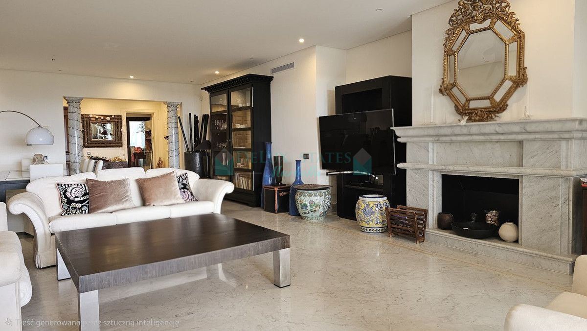 Ground Floor Apartment for sale in Los Monteros, Marbella East