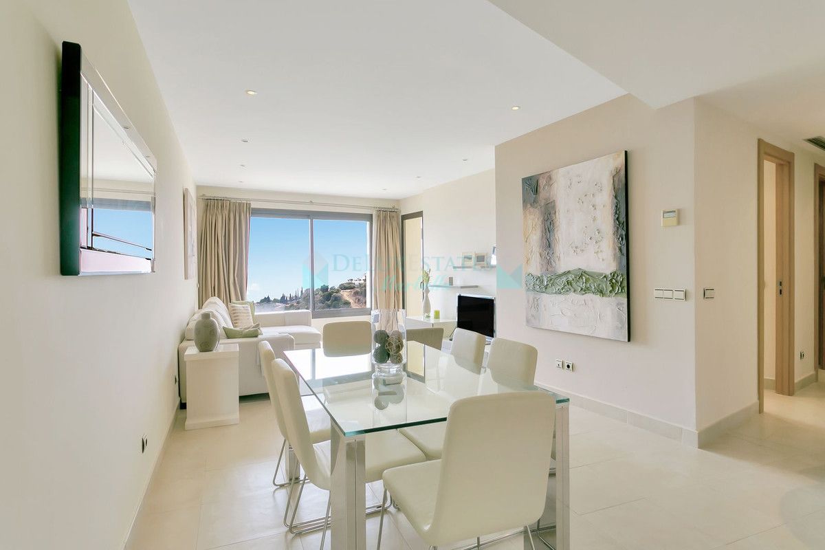 Apartment for sale in Los Altos de los Monteros, Marbella East