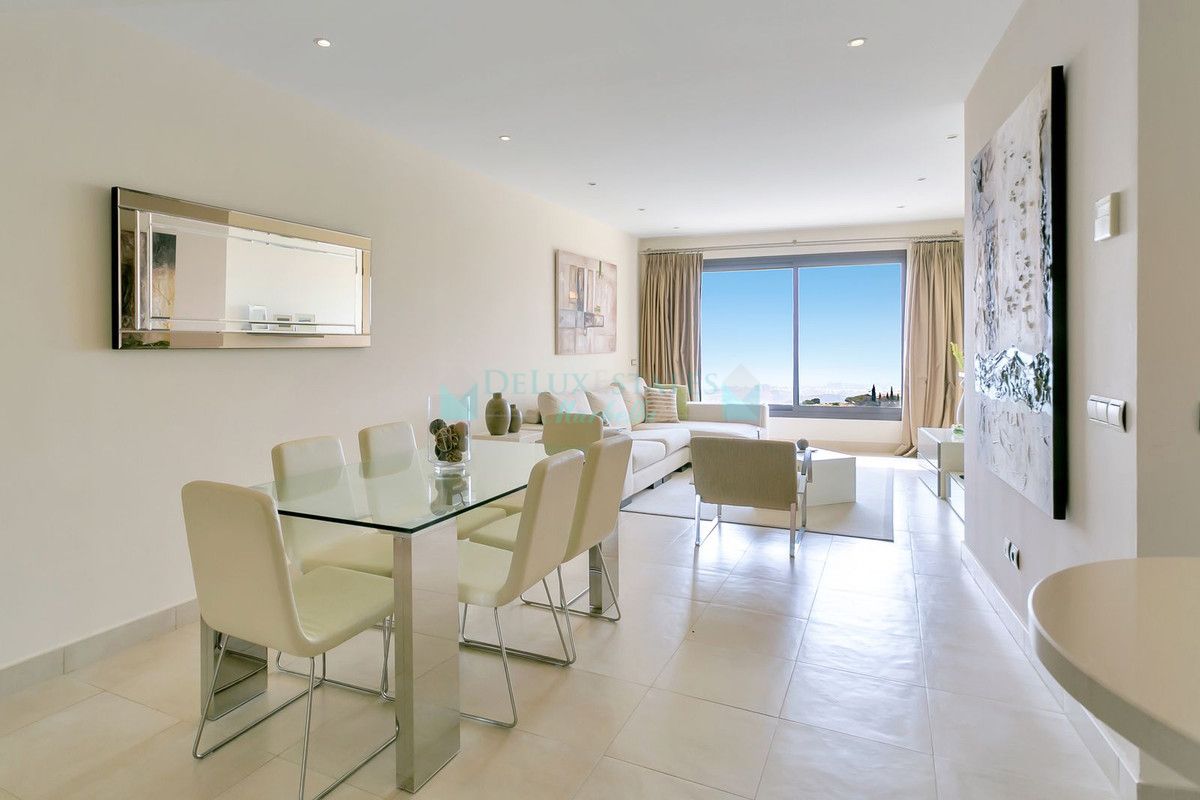 Apartment for sale in Los Altos de los Monteros, Marbella East