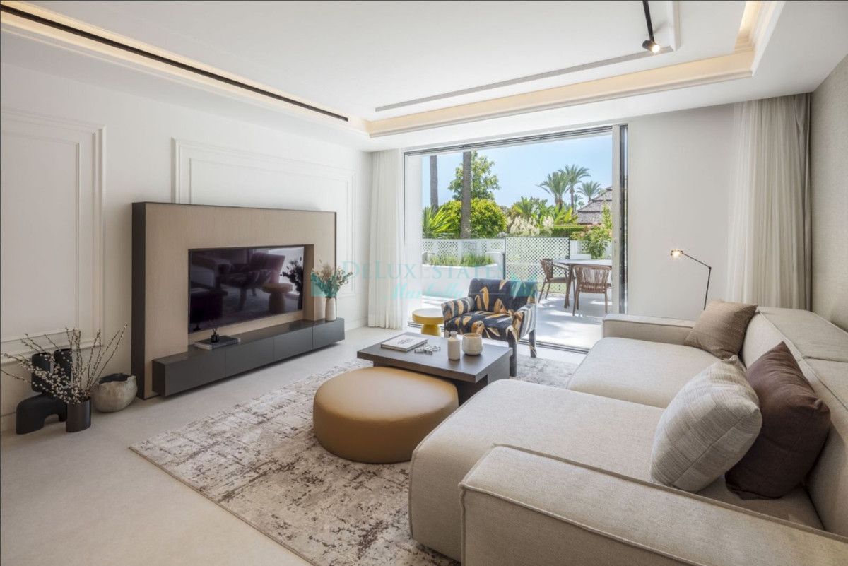 Ground Floor Apartment for sale in Marbella Golden Mile