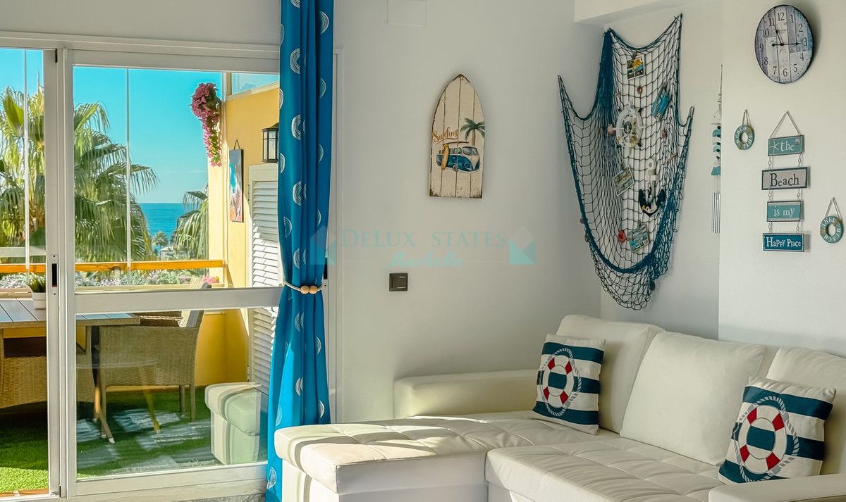 Apartamento en venta en Las Brisas, Nueva Andalucia