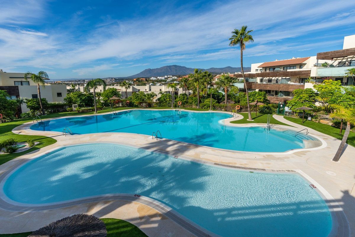 Apartamento en venta en Los Flamingos, Benahavis