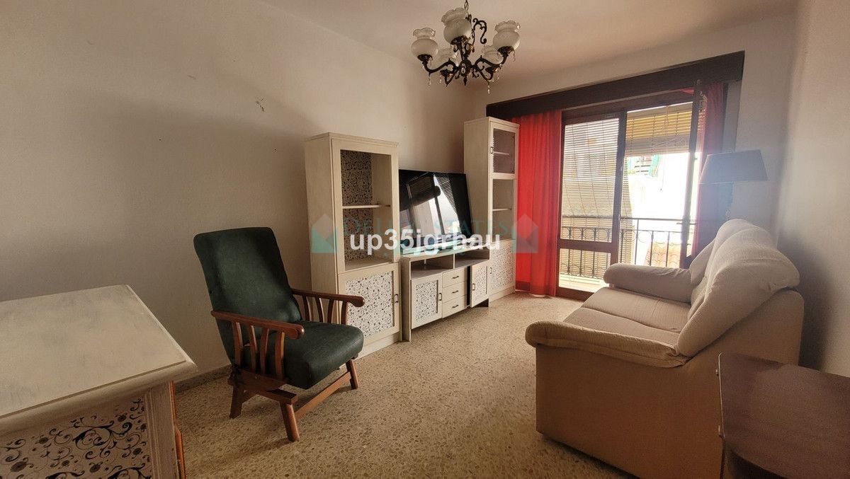 Apartamento en venta en Estepona