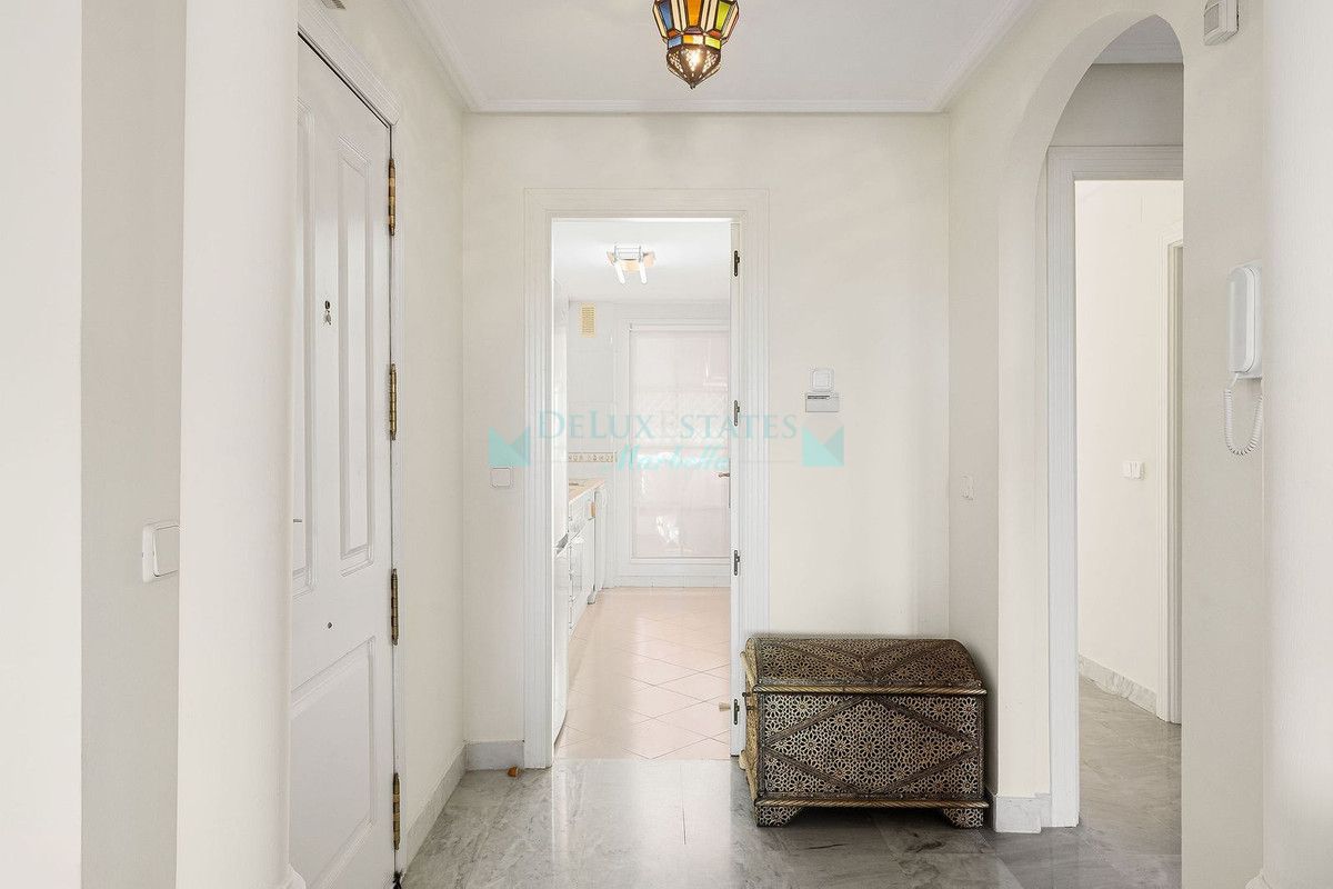 Apartamento en venta en Nueva Andalucia