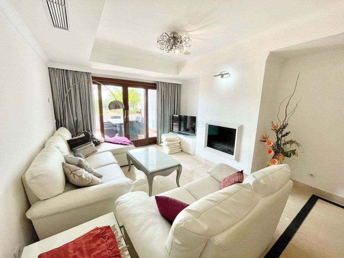 Ground Floor Apartment for sale in Marbella Golden Mile