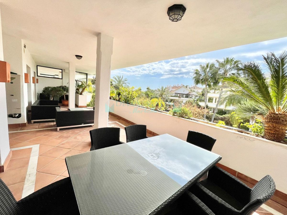 Ground Floor Apartment for sale in Marbella Golden Mile