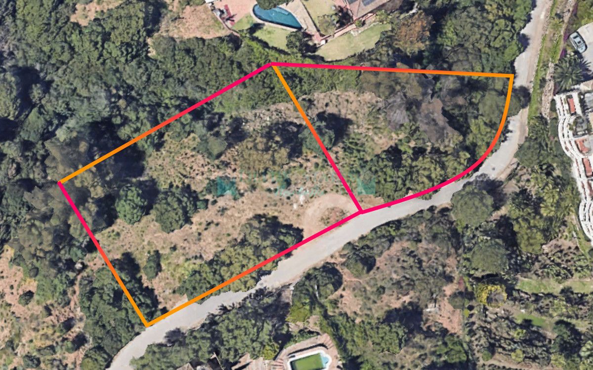 Residential Plot for sale in Elviria, Marbella East