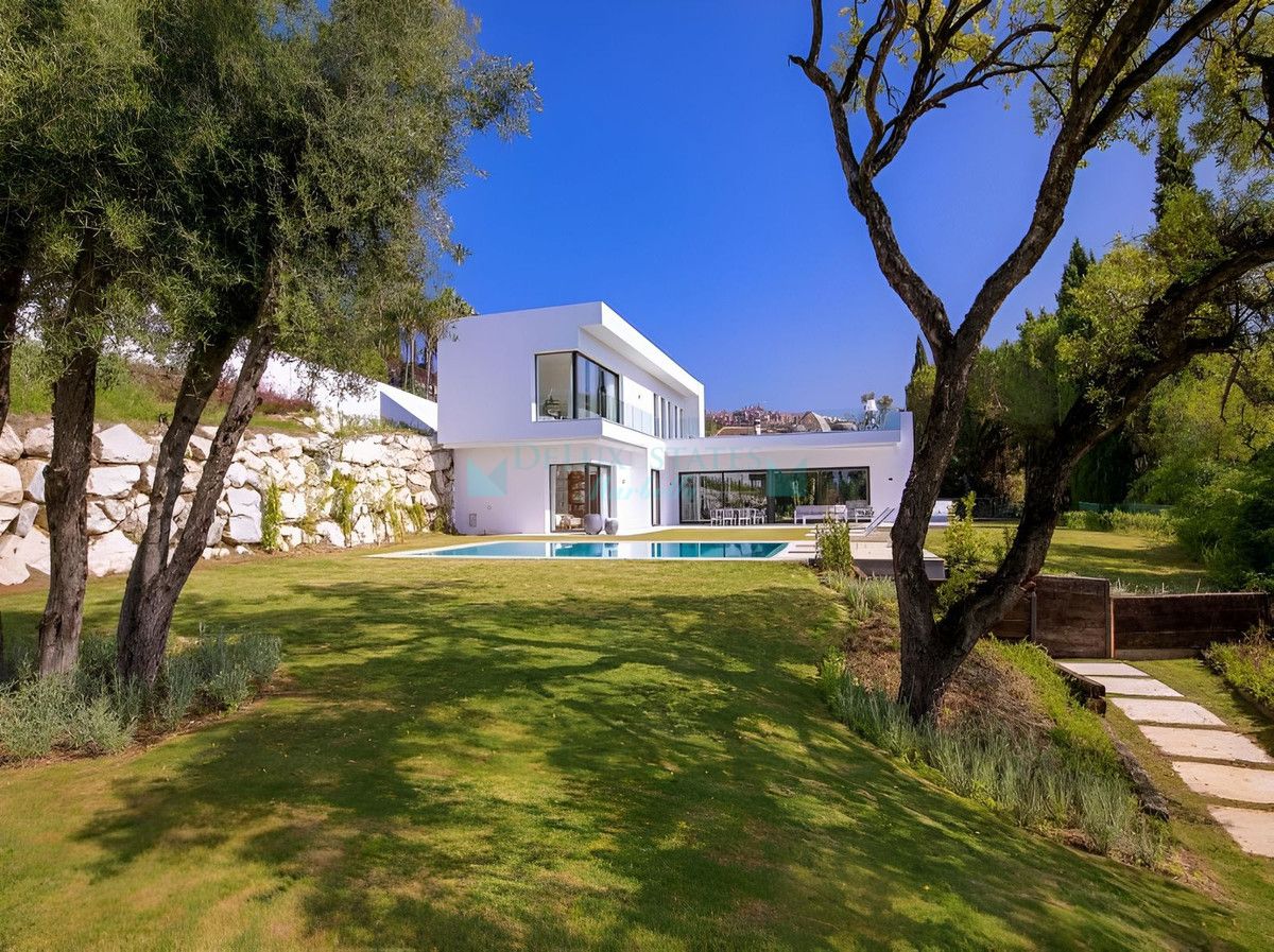 Villa en venta en Benahavis