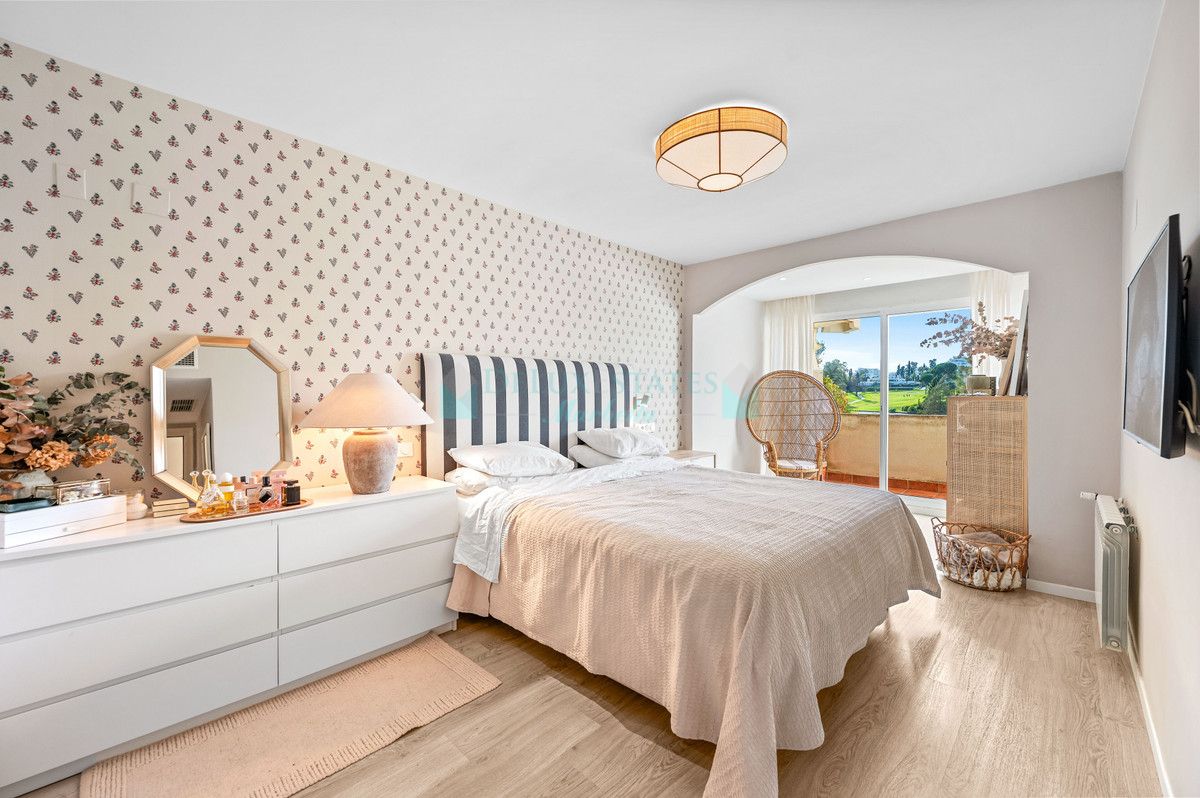 Apartment for sale in Guadalmina Alta, San Pedro de Alcantara