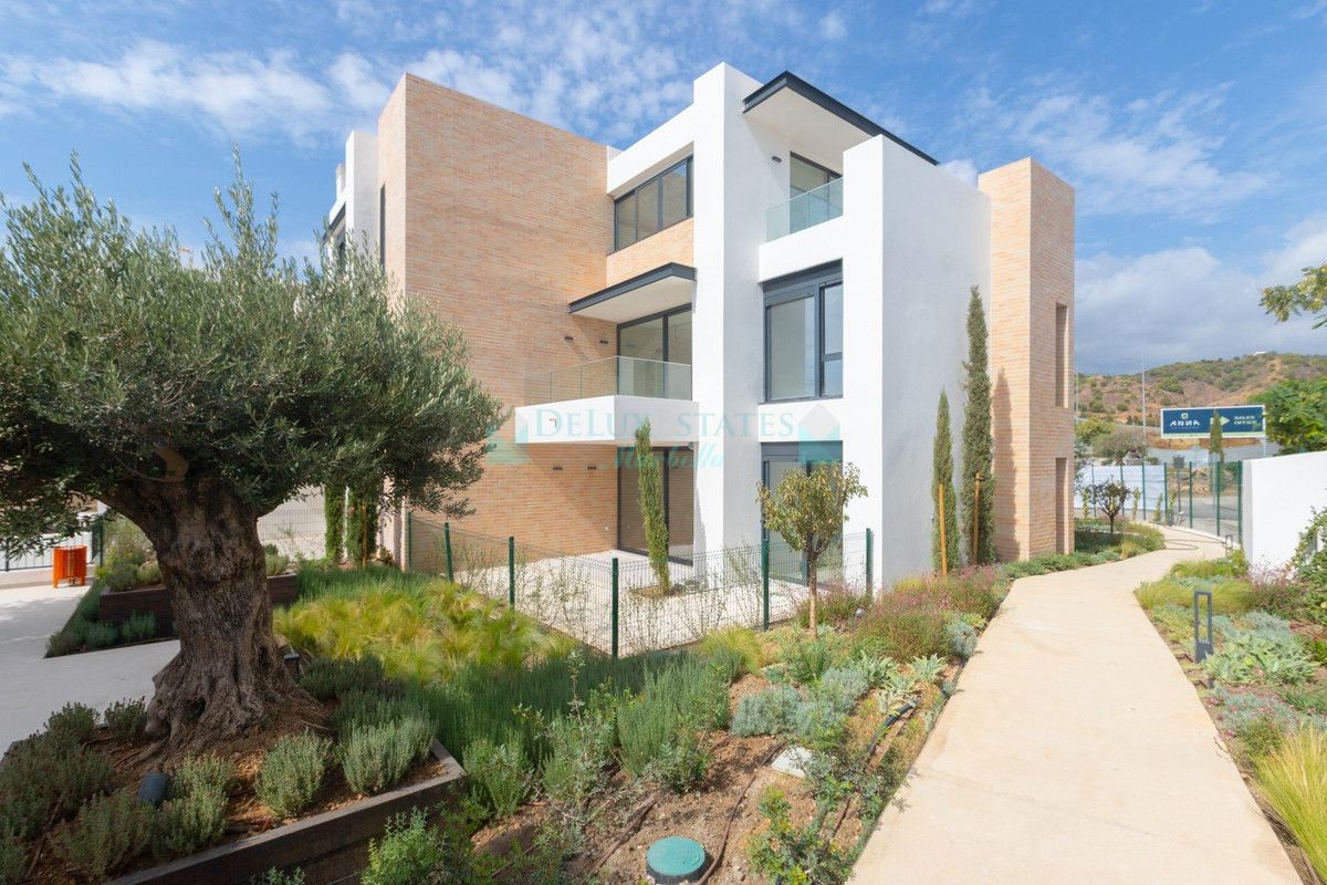 Apartment for sale in Estepona