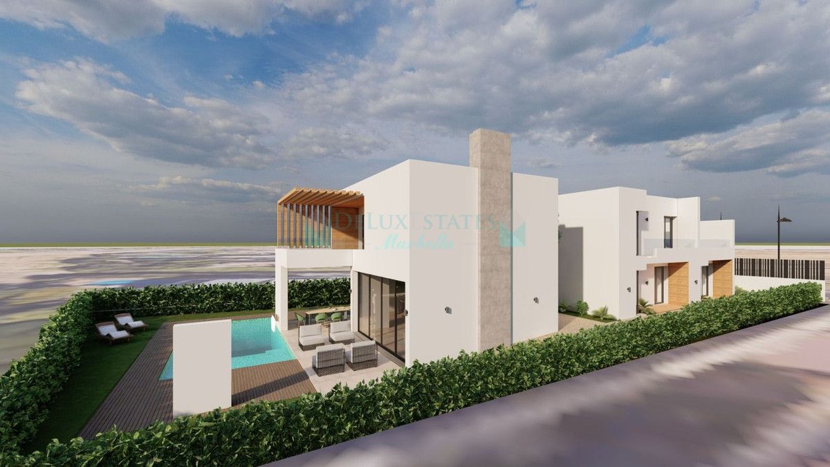 Villa for sale in Estepona