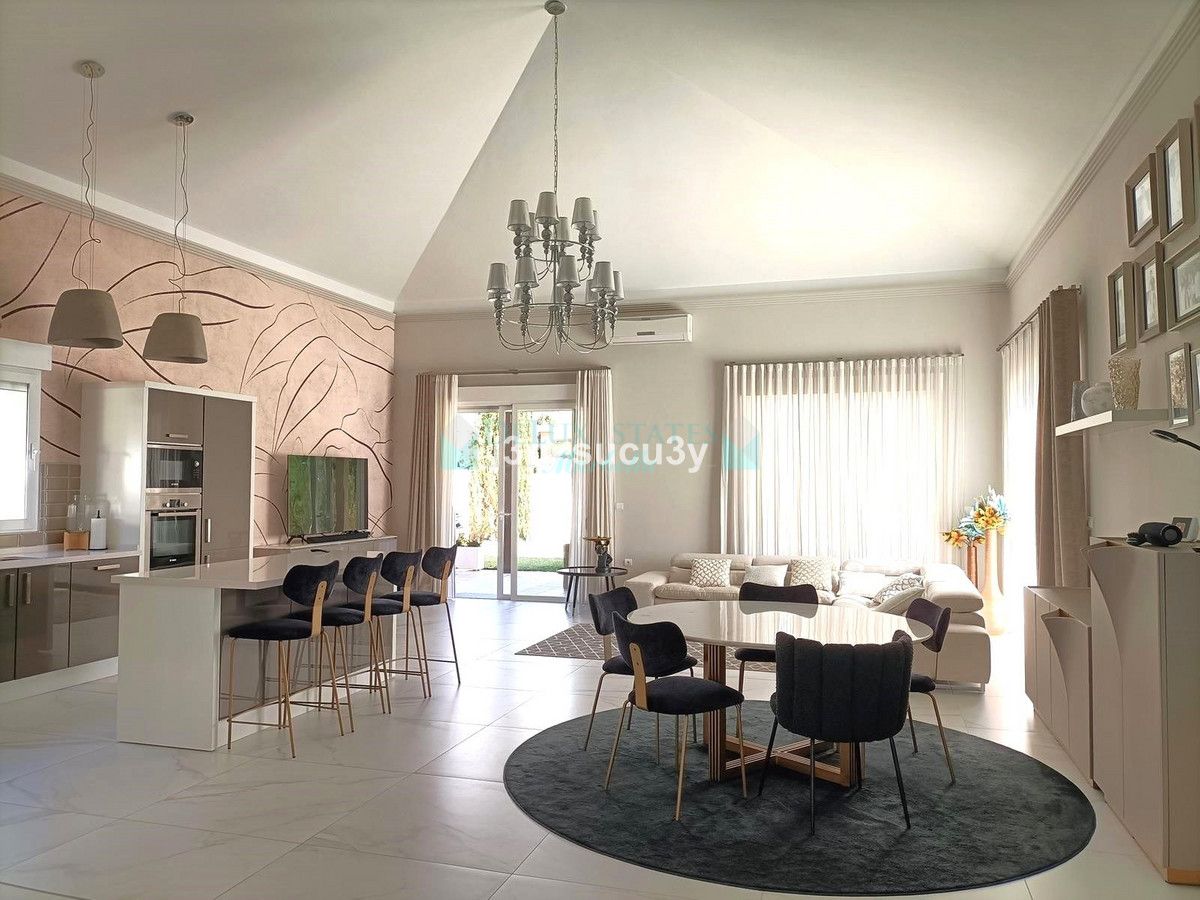 Villa en alquiler en San Pedro de Alcantara