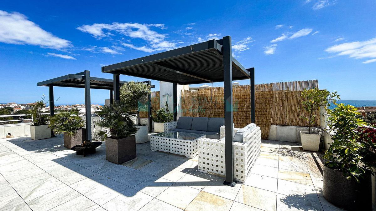 Penthouse for rent in Marbella - Puerto Banus