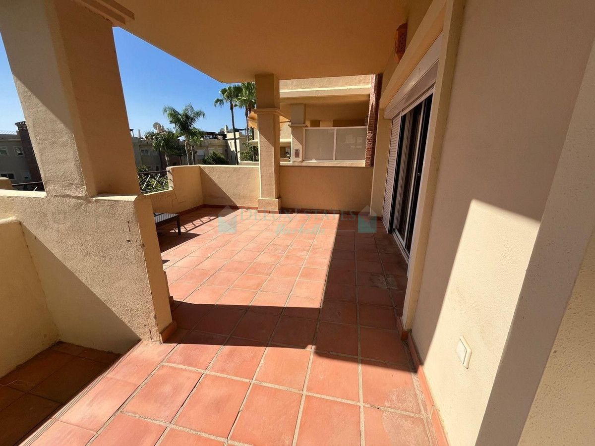 Apartment for sale in Estepona